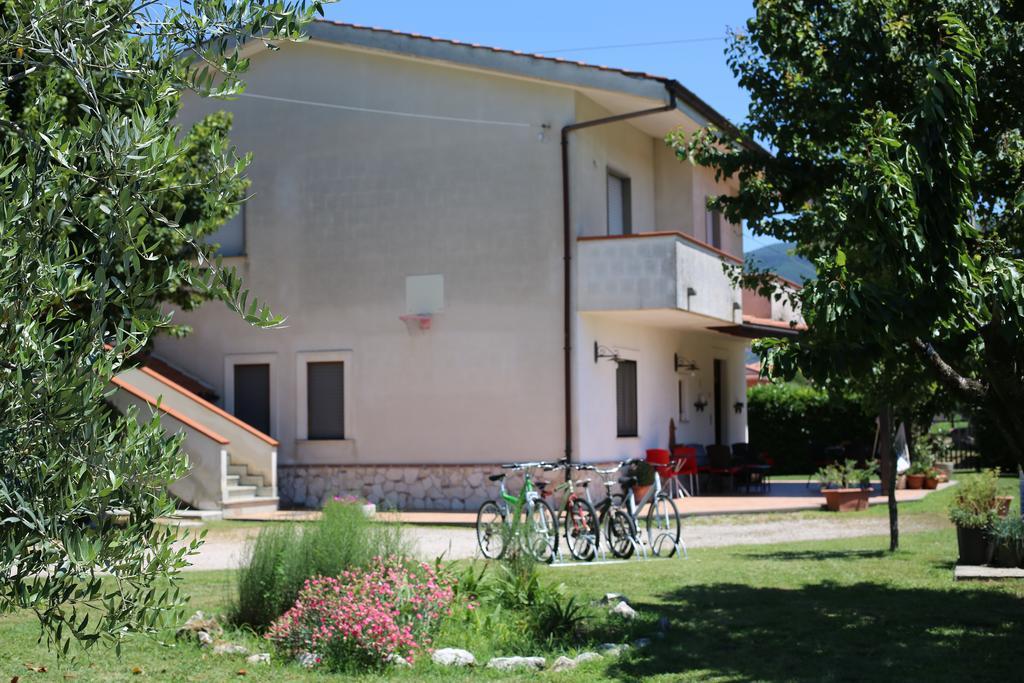 B&B Il Tiglio Padula Exterior photo